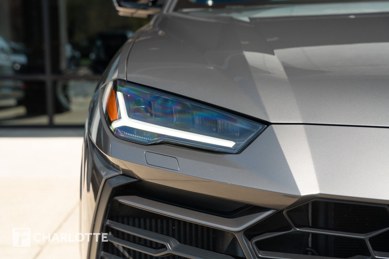 Used 2021 Lamborghini Urus AWD/4WD image 4