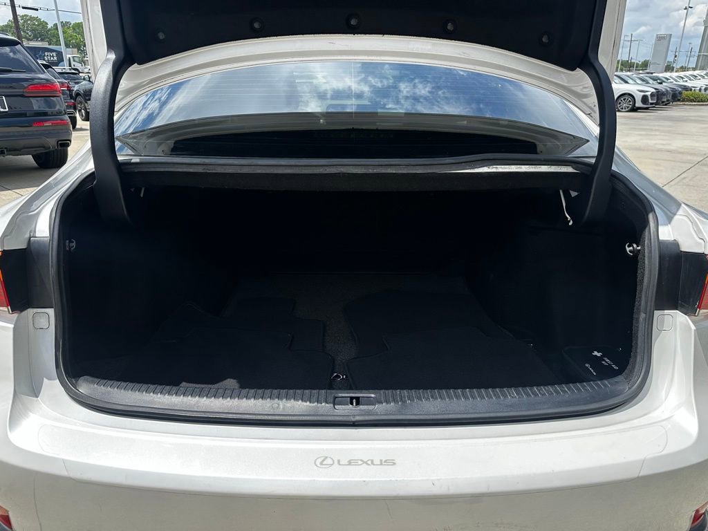Used 2020 Lexus IS 300 w/ Accessory Package 2 RWD image 23