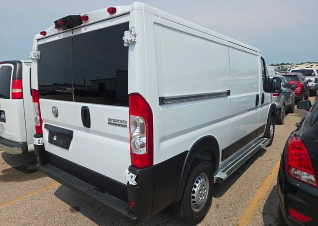 Used 2025 RAM ProMaster 2500 w/ U-Haul Equipment Group FWD image 2