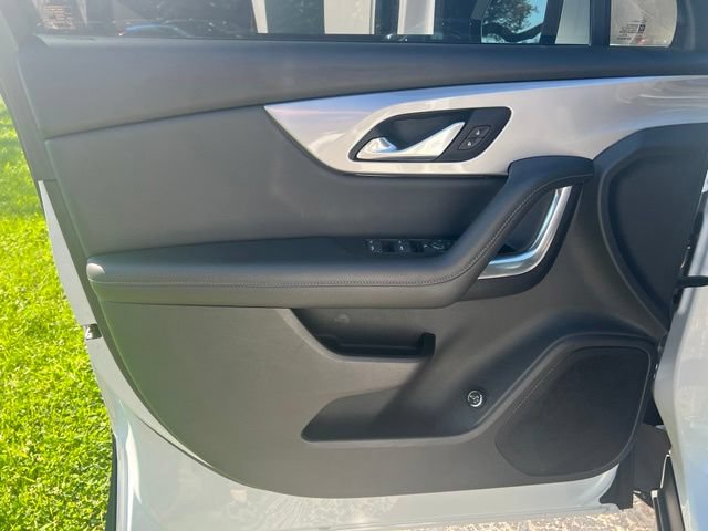 Used 2021 Chevrolet Blazer LT AWD/4WD image 9