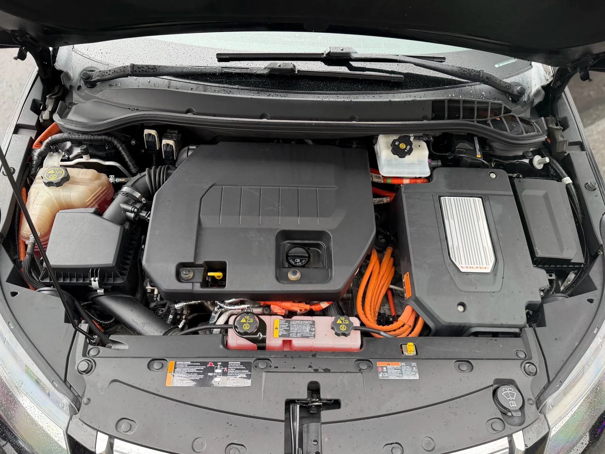 Used 2014 Chevrolet Volt Premium w/ Premium Trim Package FWD image 14