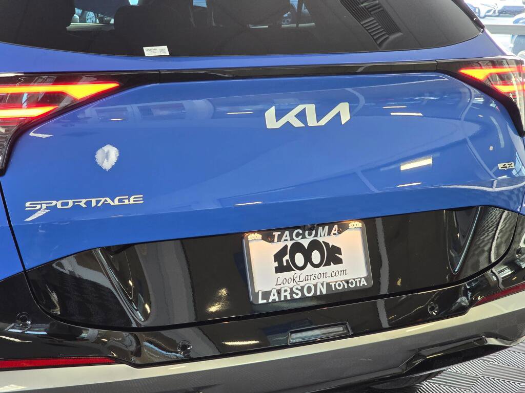 Used 2026 Kia Sportage SX image 13