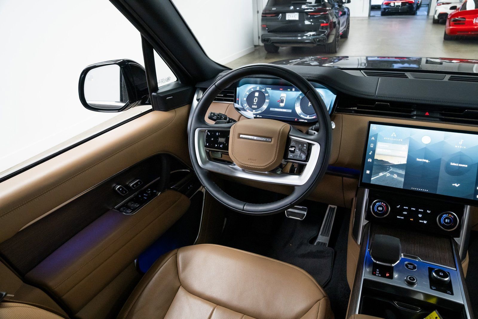 Used 2023 Land Rover Range Rover SE image 10