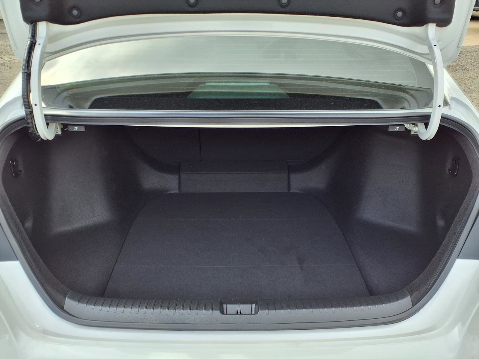 Used 2025 Honda Accord SE image 17