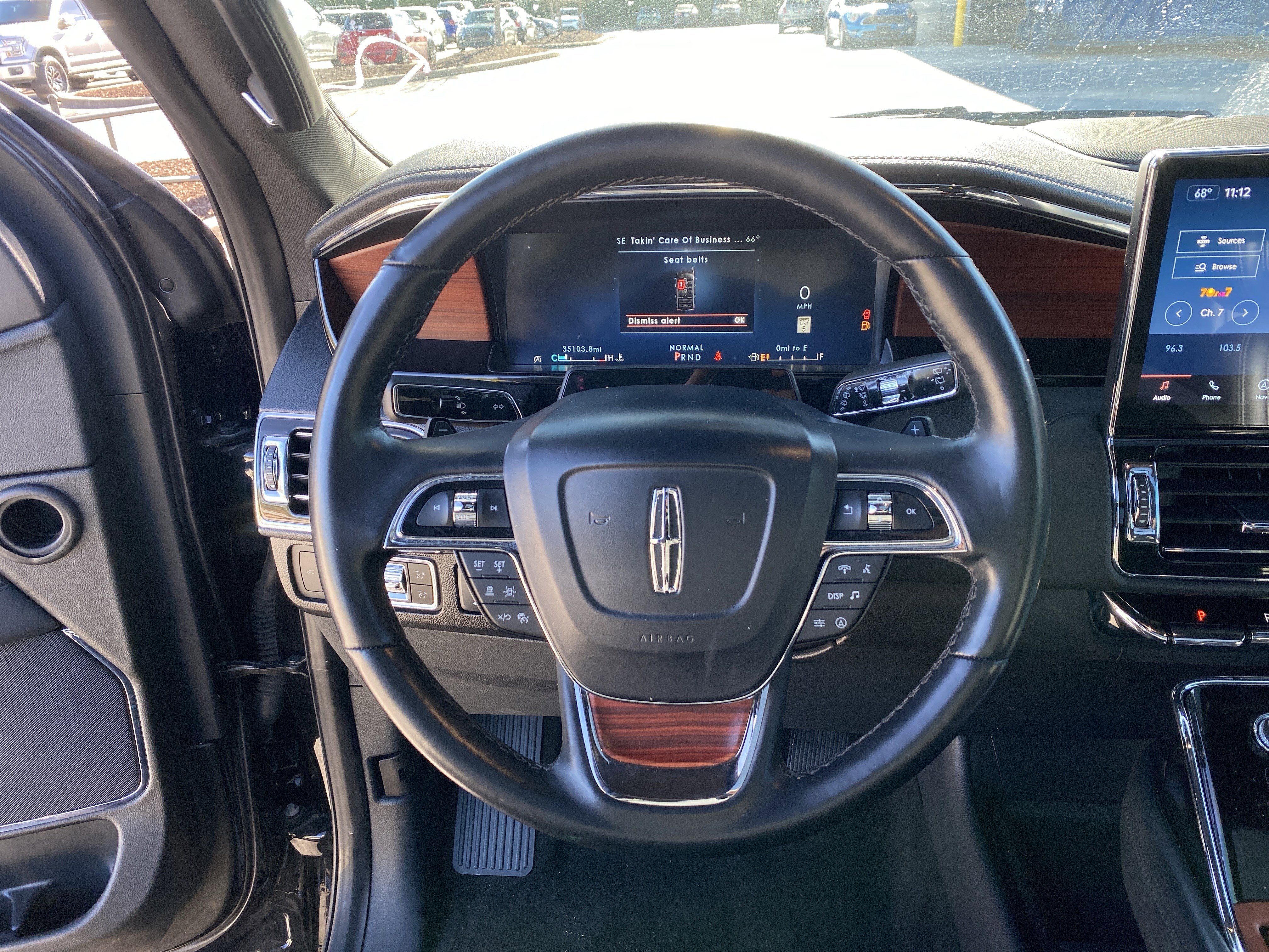 Used 2024 Lincoln Navigator L 4WD image 11