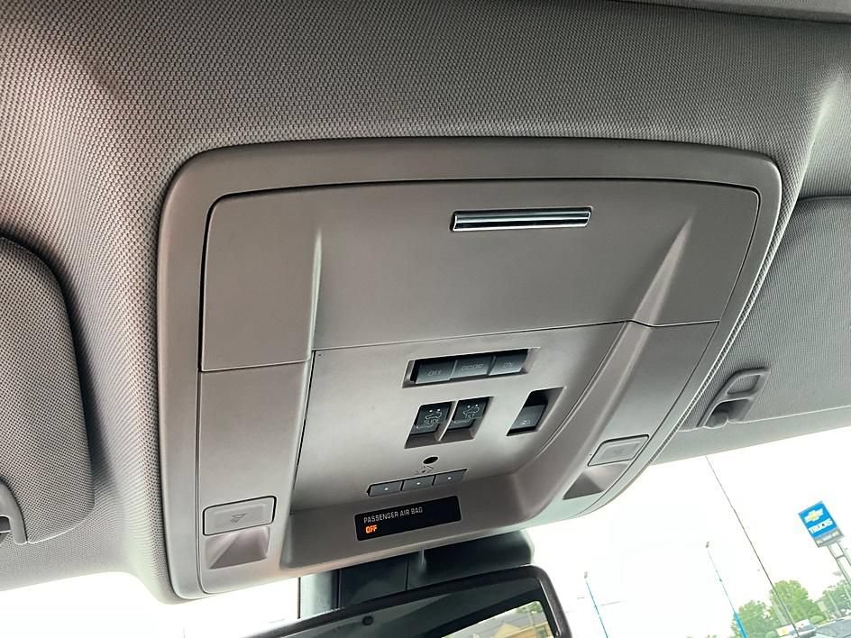 Used 2017 GMC Sierra 1500 Denali AWD/4WD image 30