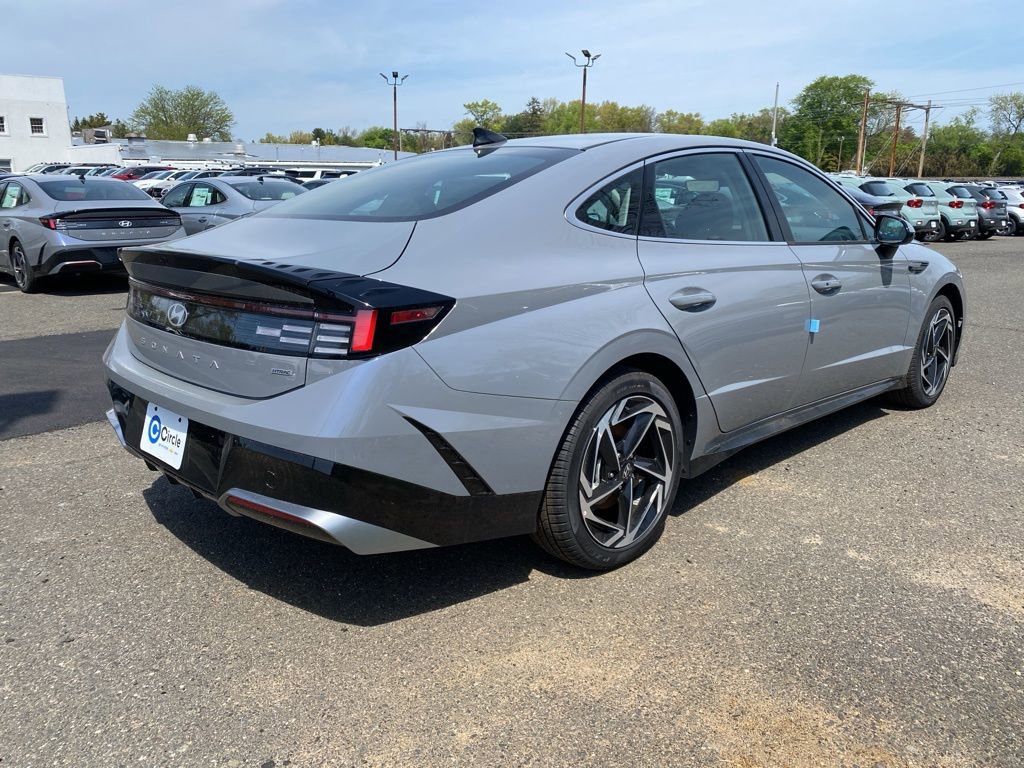 New 2026 Hyundai Sonata SEL AWD/4WD image 4