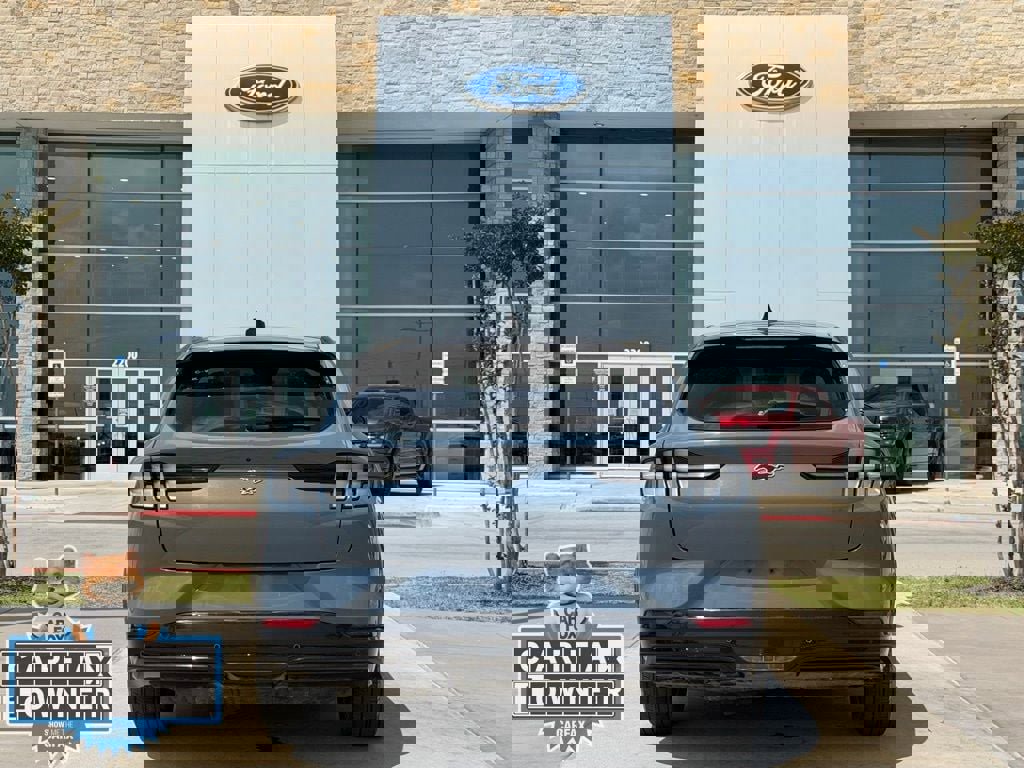 Used 2023 Ford Mustang Mach-E Premium image 22