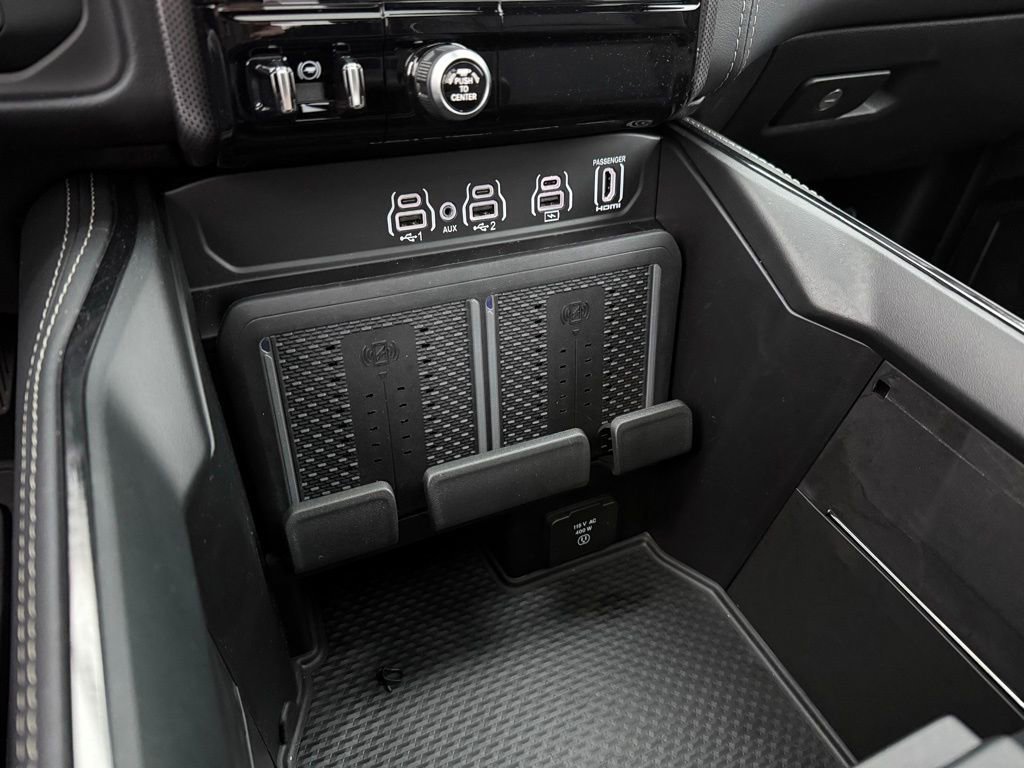 Used 2026 RAM 3500 Limited AWD/4WD image 18