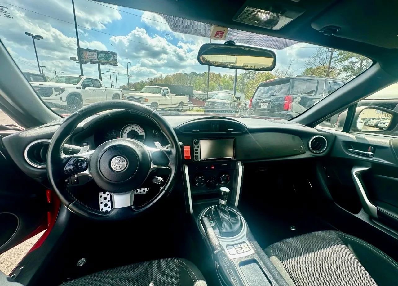 Used 2017 Toyota 86 860 Special Edition image 8