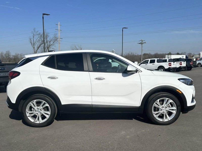 Used 2023 Buick Encore GX Preferred w/ Cold Weather Comfort Package image 2