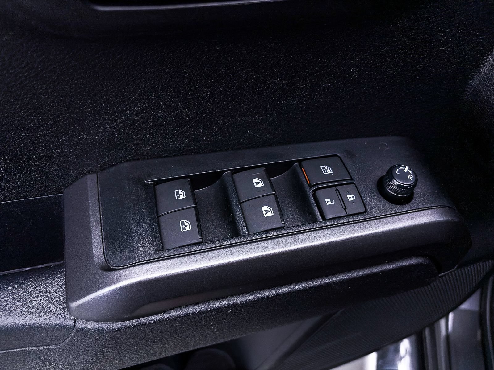 Used 2023 Toyota Tacoma TRD Sport AWD/4WD image 16