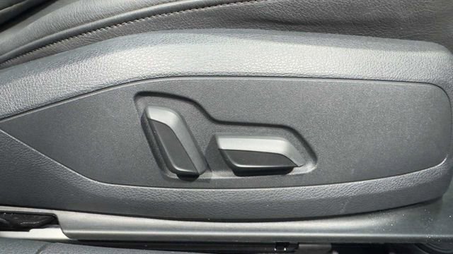 Used 2018 Audi A4 2.0T Ultra Premium Plus w/ Premium Plus Package FWD image 12