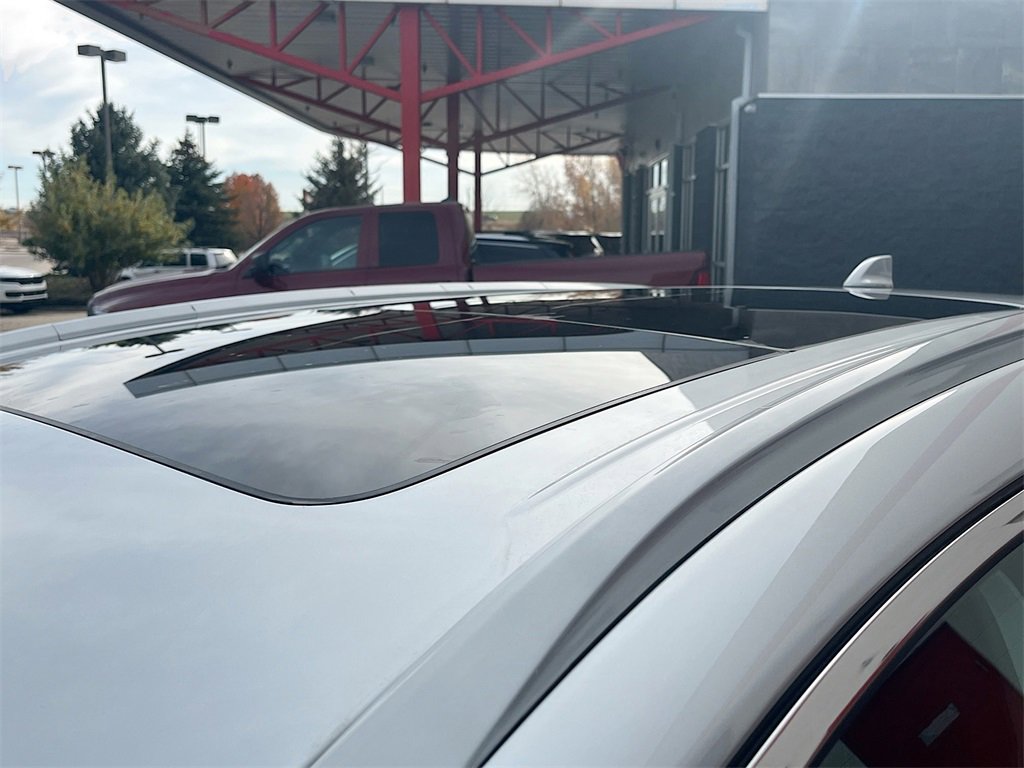 Used 2023 Nissan Murano Platinum w/ Cargo Package image 23