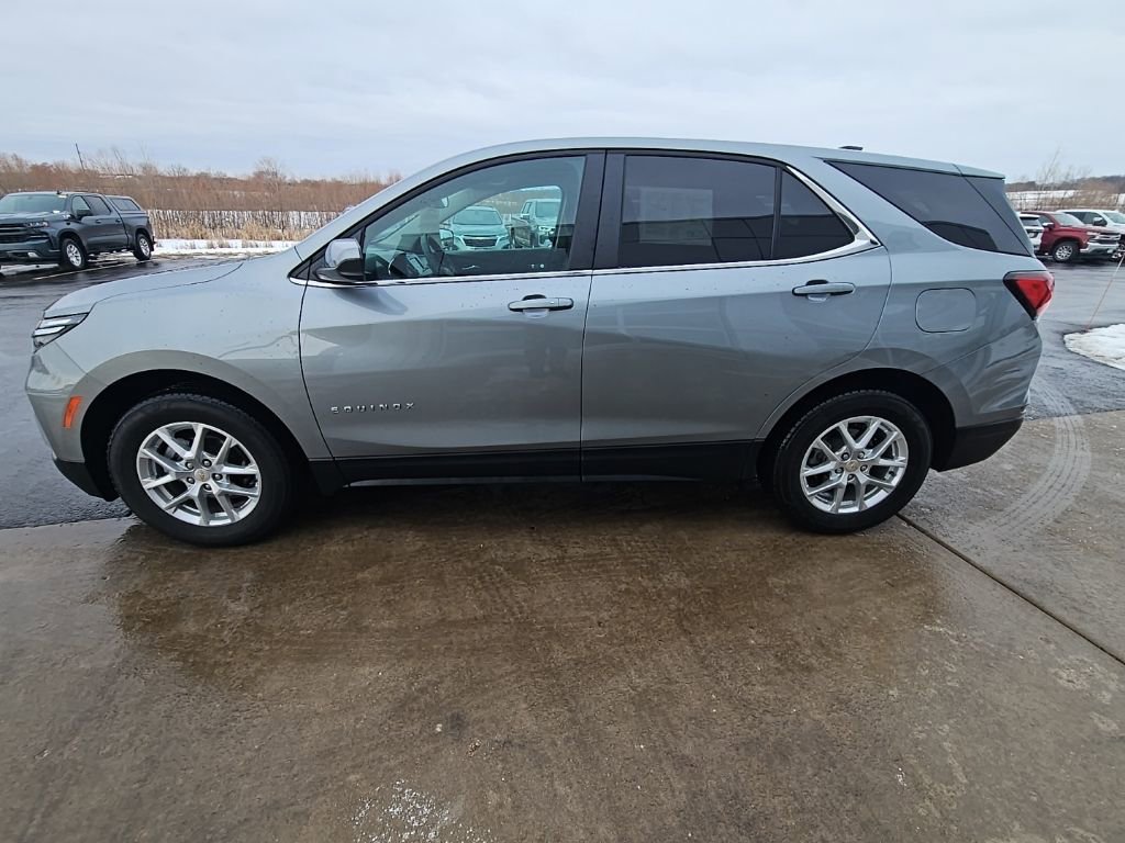 Certified 2024 Chevrolet Equinox LT w/ LPO, Floor Liner Package image 4