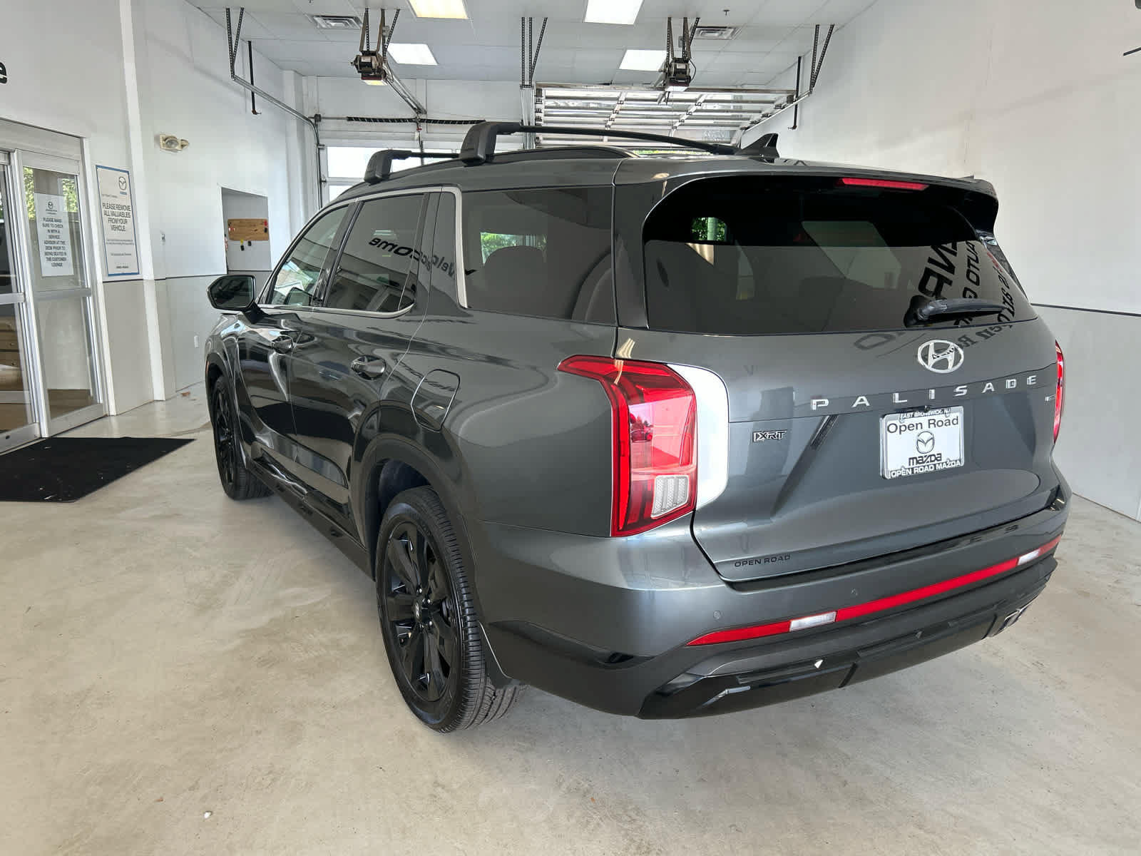 Used 2023 Hyundai Palisade XRT AWD/4WD image 4