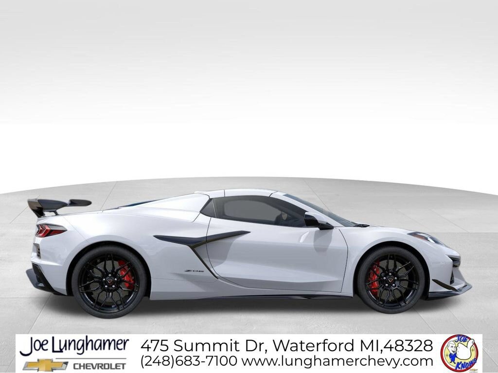 New 2026 Chevrolet Corvette Z06 w/ Z07 Performance Package RWD image 6