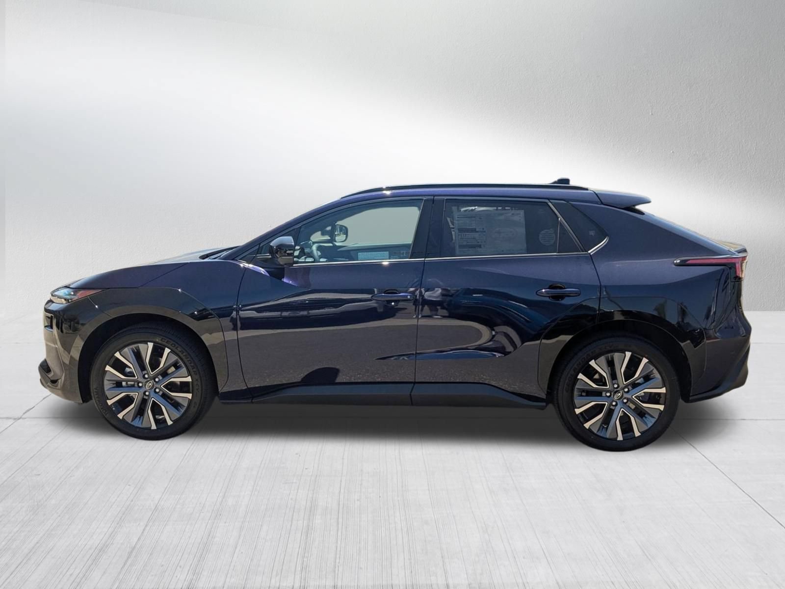 New 2026 Subaru Solterra AWD/4WD image 12