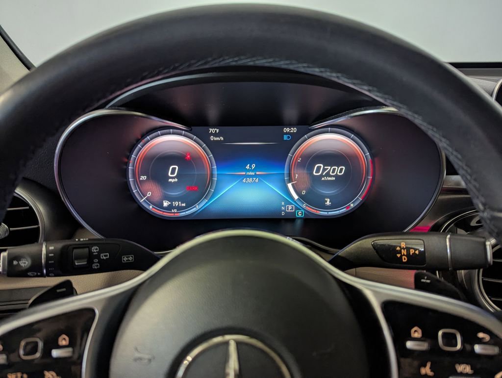 Used 2021 Mercedes-Benz GLC 300 image 40