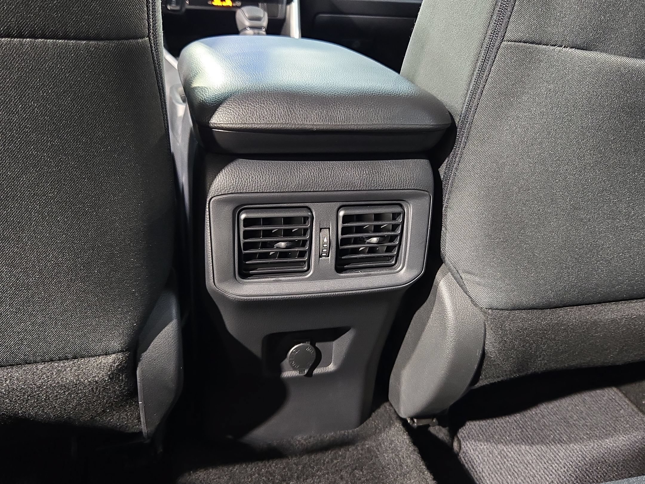 Certified 2024 Toyota RAV4 LE AWD/4WD image 35
