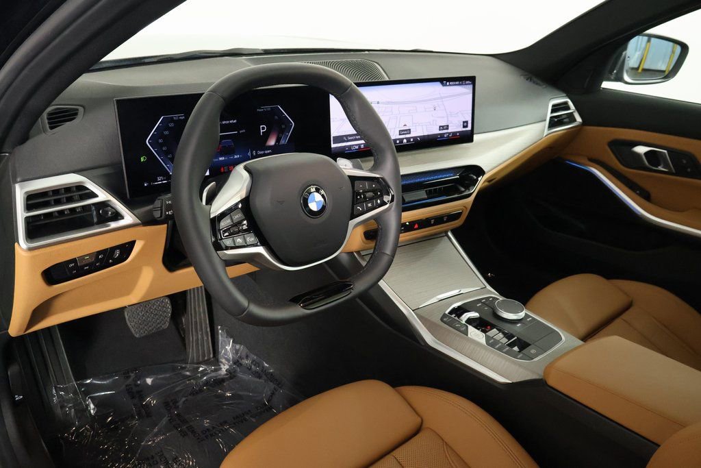 Used 2025 BMW 330i Sedan w/ Convenience Package image 7