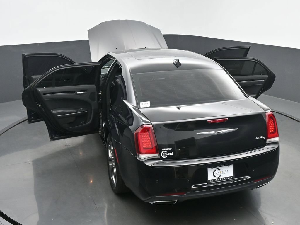 Used 2017 Chrysler 300 S w/ 300S Premium Group AWD/4WD image 62