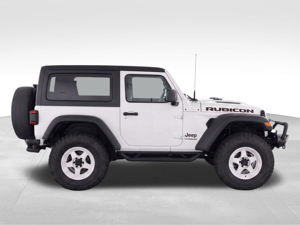 Used 2024 Jeep Wrangler Rubicon AWD/4WD image 9
