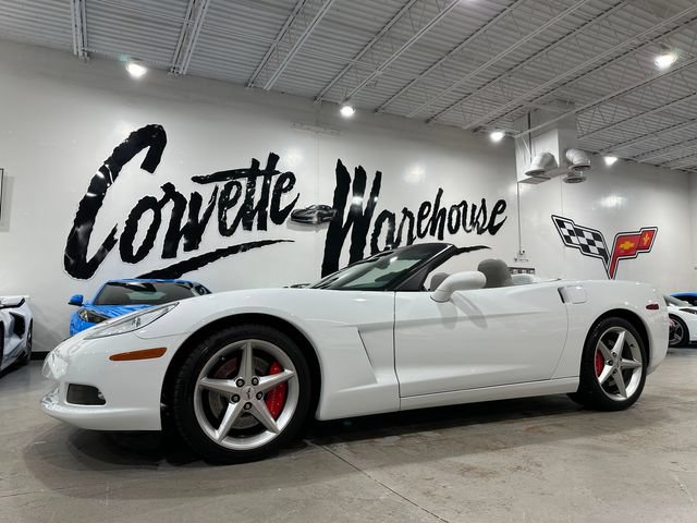 Used 2011 Chevrolet Corvette Convertible w/ Preferred Equipment Group RWD image 24
