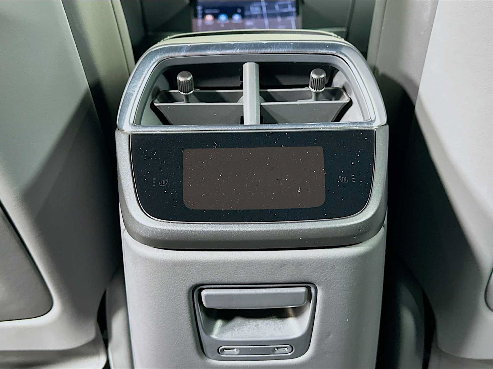 Used 2025 Lucid Air Pure RWD image 22