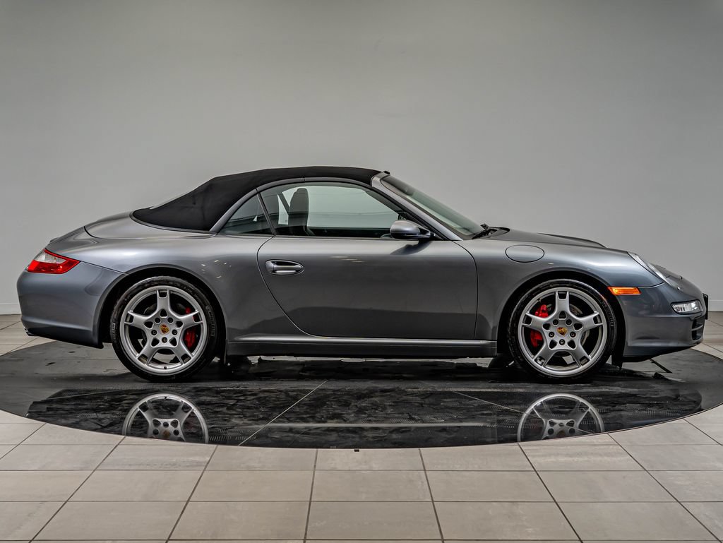 Used 2005 Porsche 911 Carrera S RWD image 9
