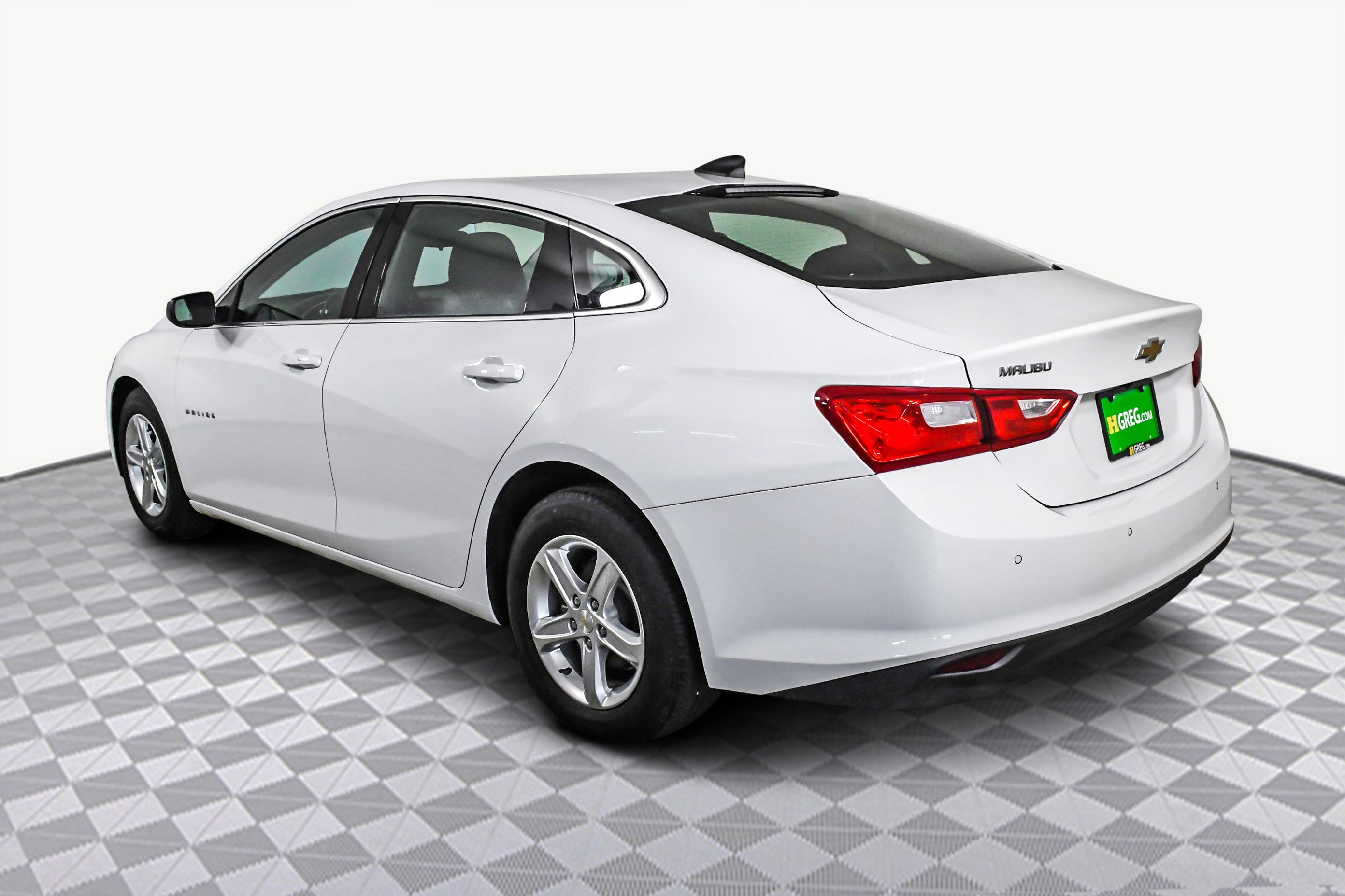 Used 2024 Chevrolet Malibu LS w/ Driver Confidence Package image 6