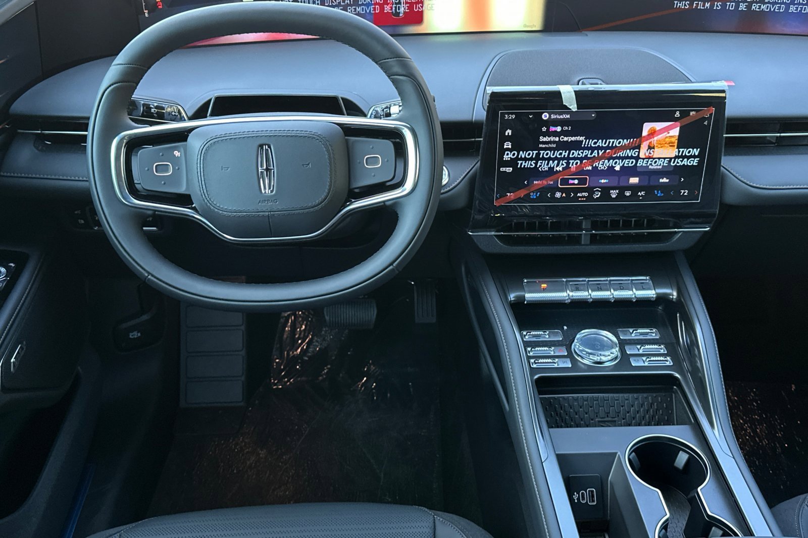 New 2025 Lincoln Nautilus Reserve w/ Jet Appearance Package image 13