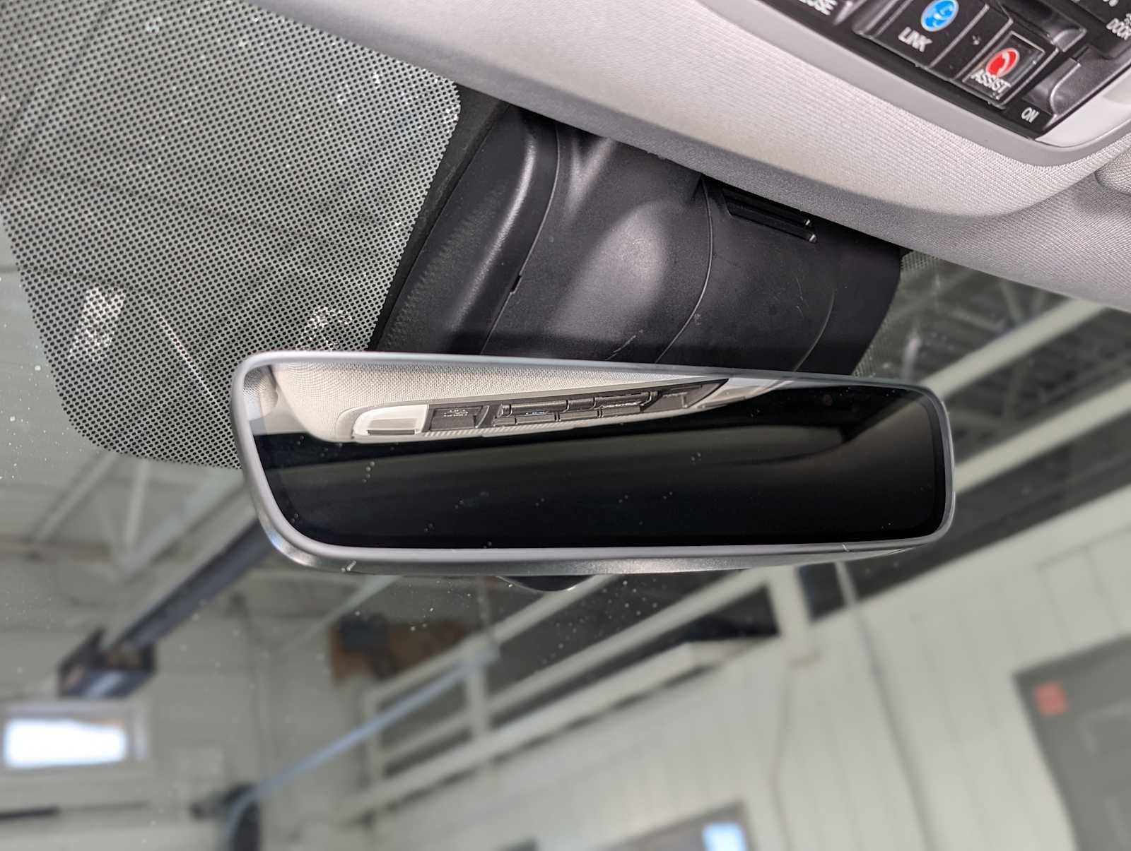 Used 2020 Acura MDX SH-AWD w/ Technology Package image 35