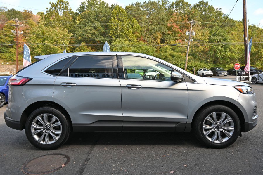Used 2024 Ford Edge Titanium image 7