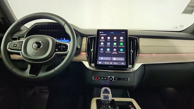 New 2026 Volvo XC90 B6 Plus w/ Protection Package Premier AWD/4WD image 26