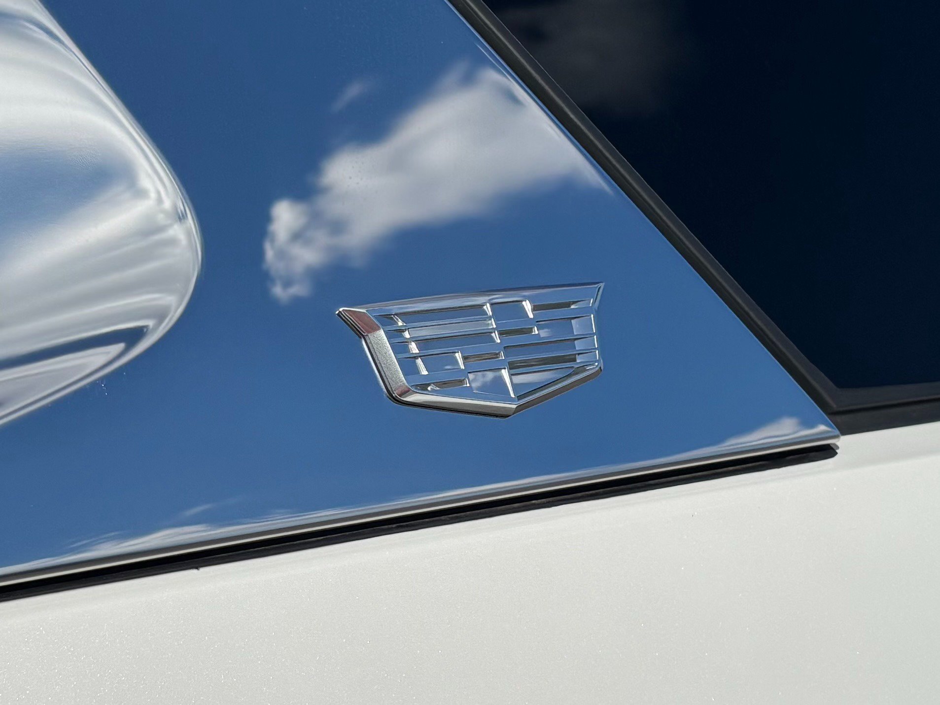 Used 2024 Cadillac Escalade Premium Luxury Platinum w/ LPO, Floor Liner Package AWD/4WD image 55