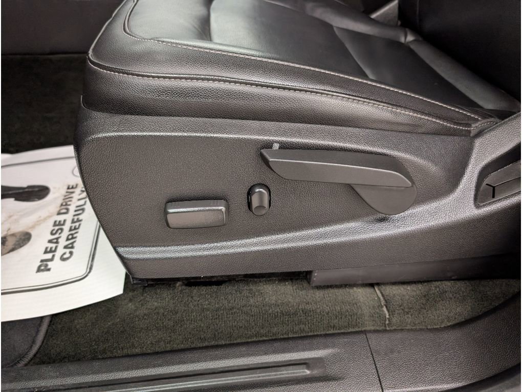 Used 2018 GMC Canyon SLT w/ Driver Alert Package image 8