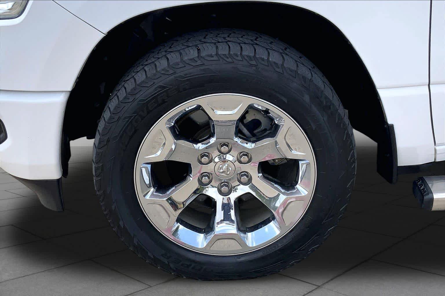 Used 2019 RAM 1500 Big Horn AWD/4WD image 10