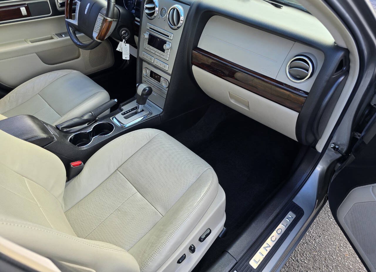 Used 2008 Lincoln MKZ FWD image 27