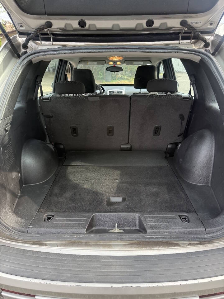 Used 2008 Pontiac Torrent 2WD image 14