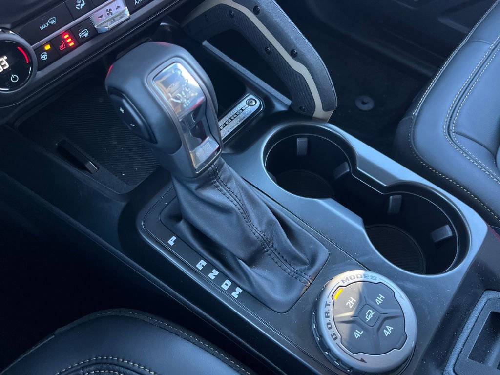 New 2025 Ford Bronco Badlands image 10