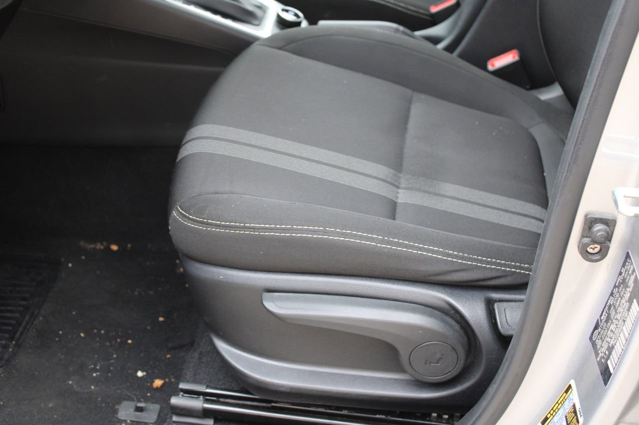 Used 2024 Hyundai Venue SEL image 15