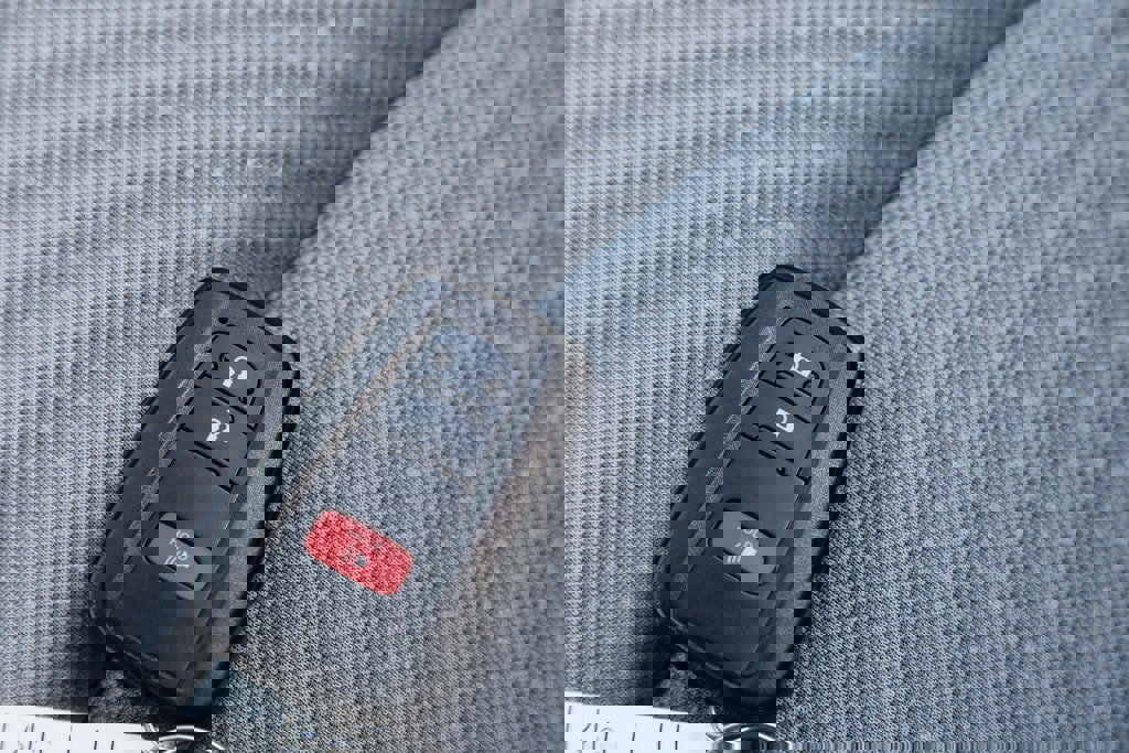 Certified 2022 Toyota Prius LE image 31