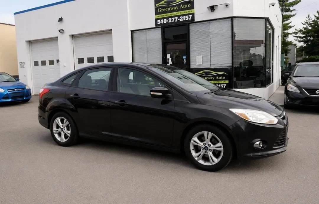 Used 2014 Ford Focus SE FWD image 7