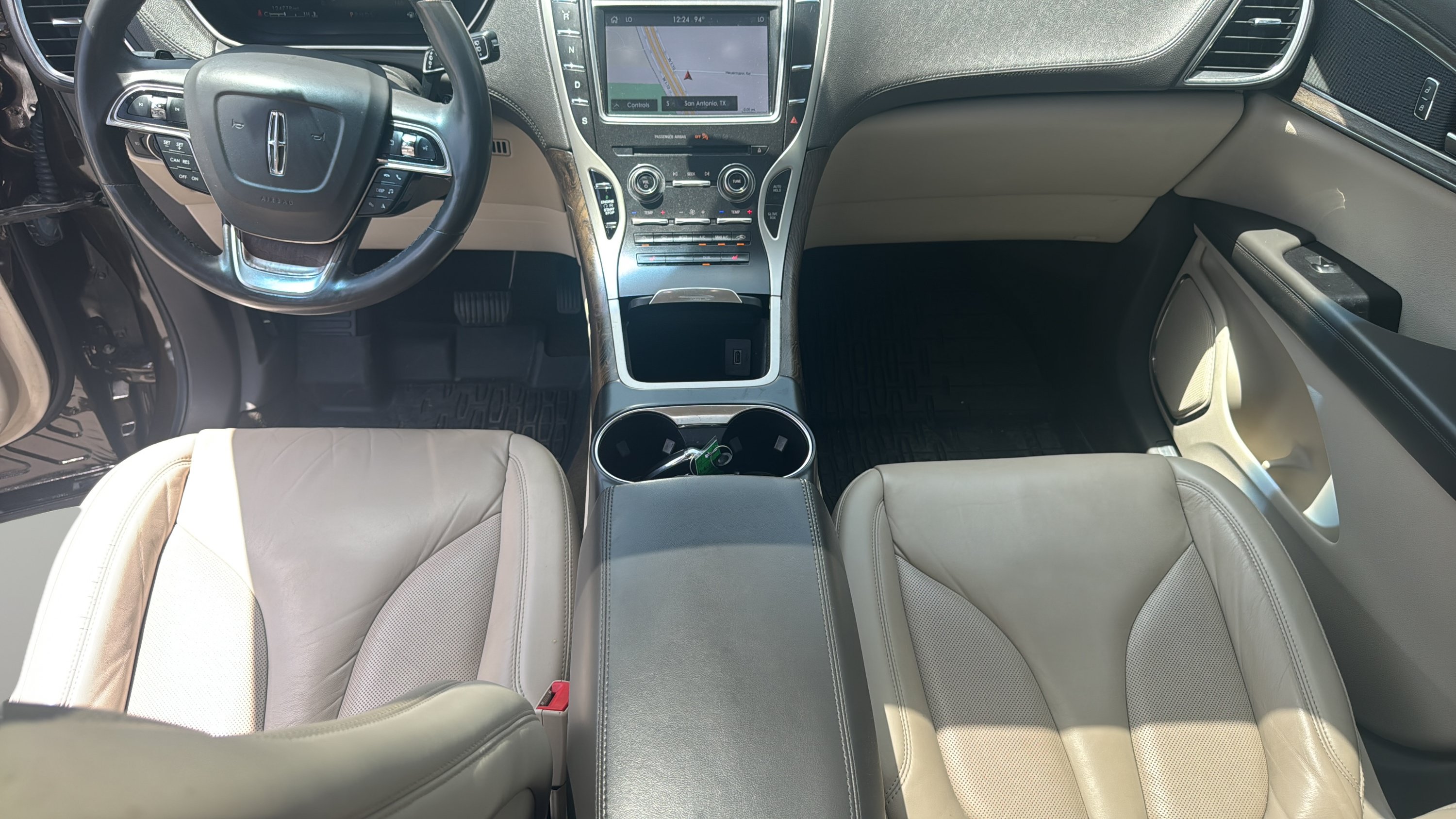 Used 2019 Lincoln Nautilus Select AWD/4WD image 21