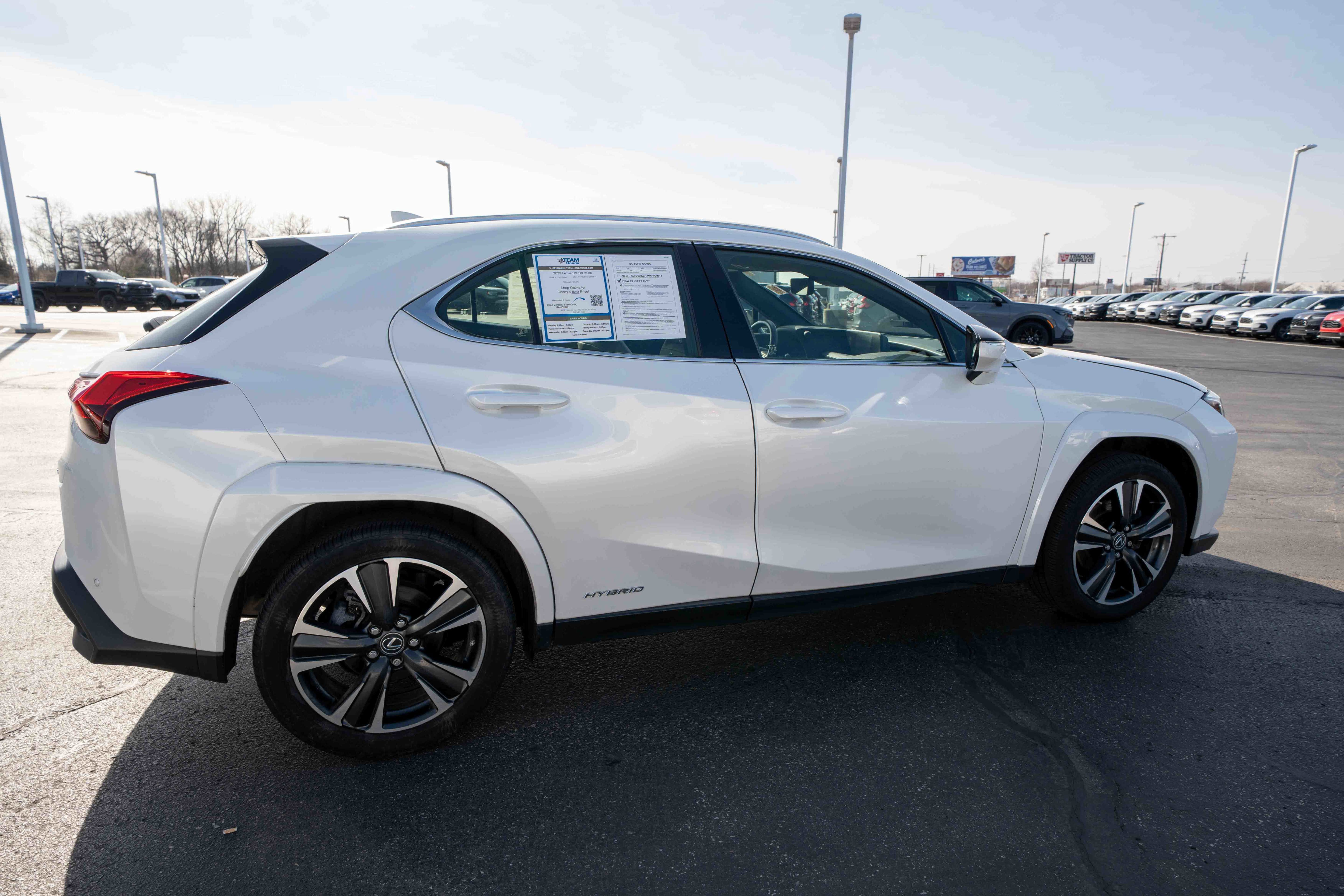 Used 2022 Lexus UX 250h UX 250h image 6