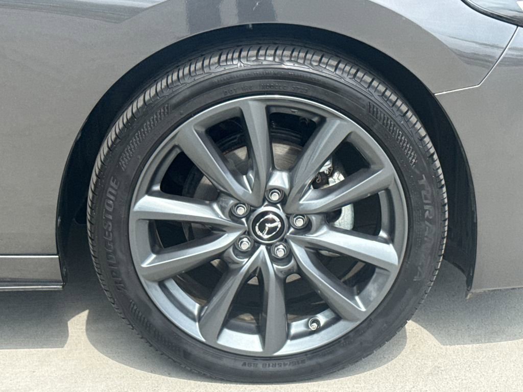 Used 2024 MAZDA MAZDA3 s FWD image 11
