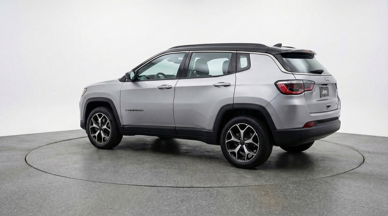 Used 2025 Jeep Compass Limited image 6