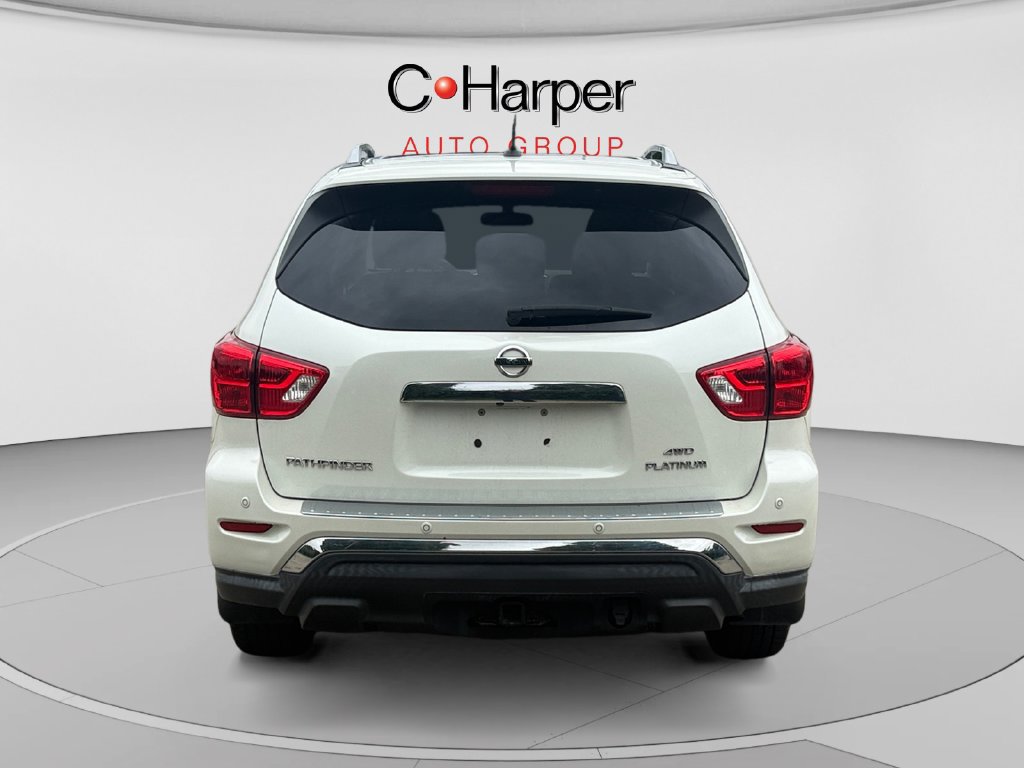 Used 2017 Nissan Pathfinder Platinum AWD/4WD image 4