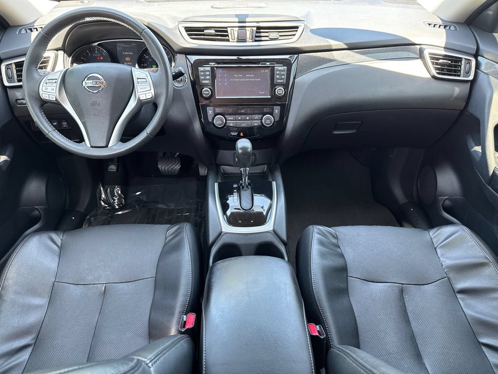 Used 2016 Nissan Rogue SL w/ SL Premium Package FWD image 25